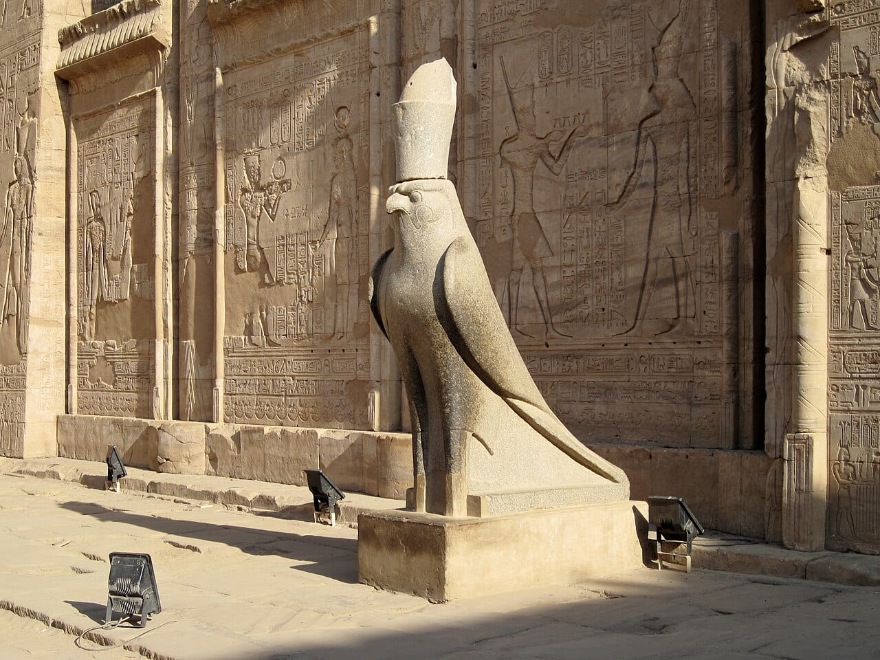 Edfu_Tempel_22-2