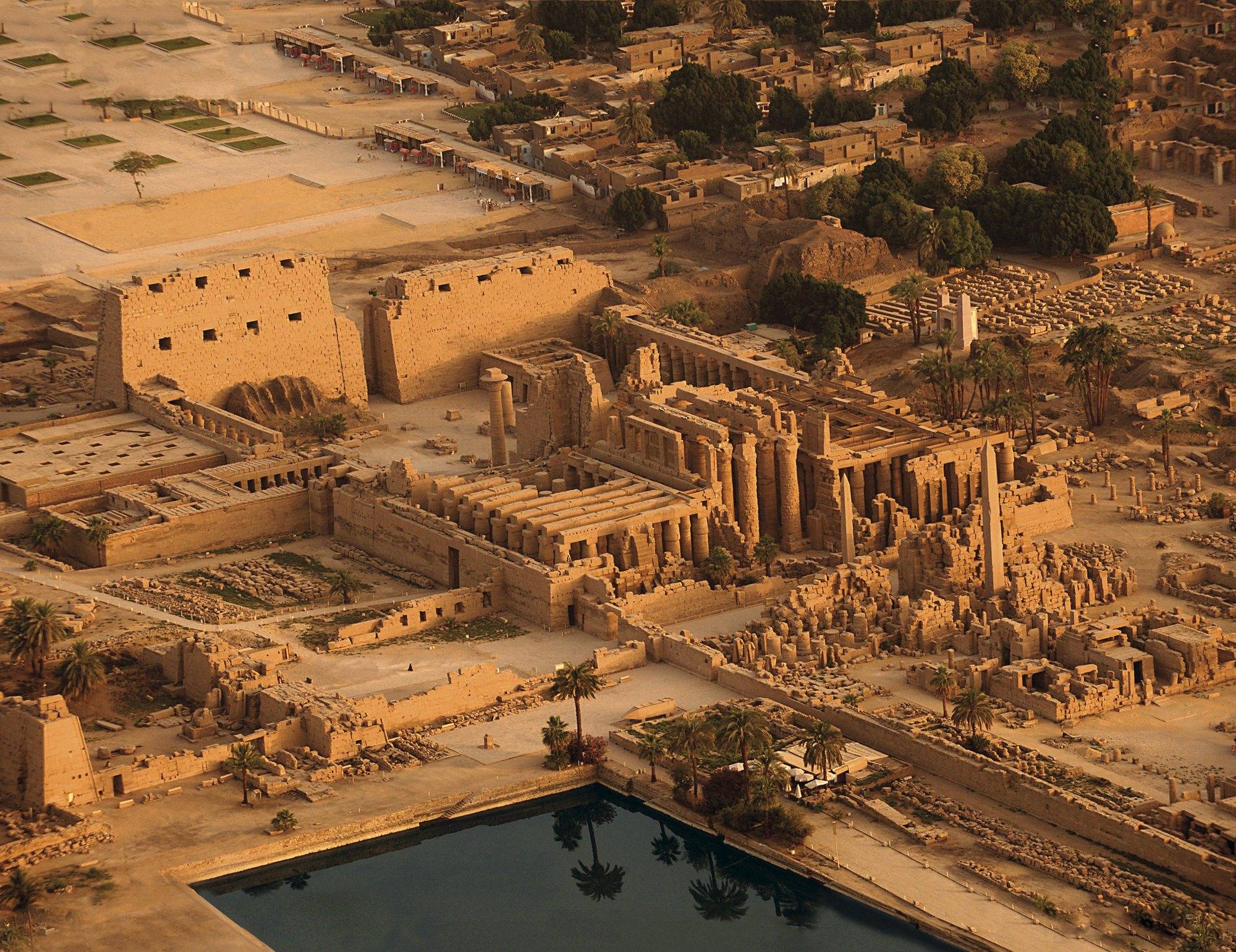Karnak-temple1